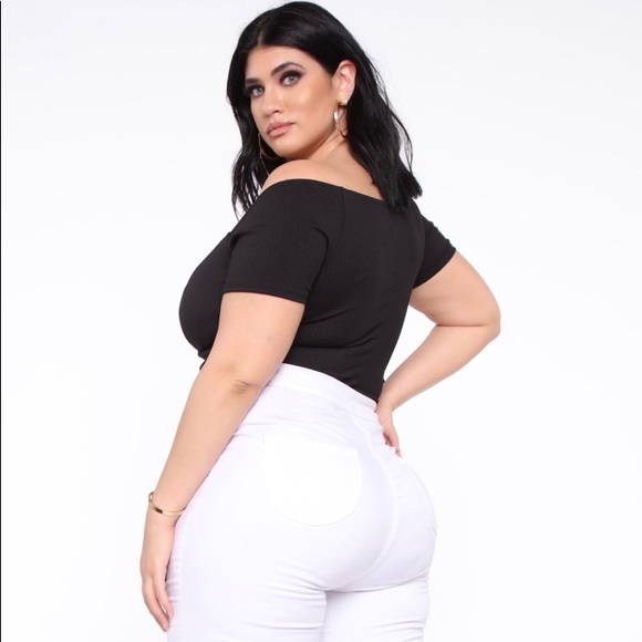 Fashion Nova Body Suit. NEVER WORN - Picture 4 of 6